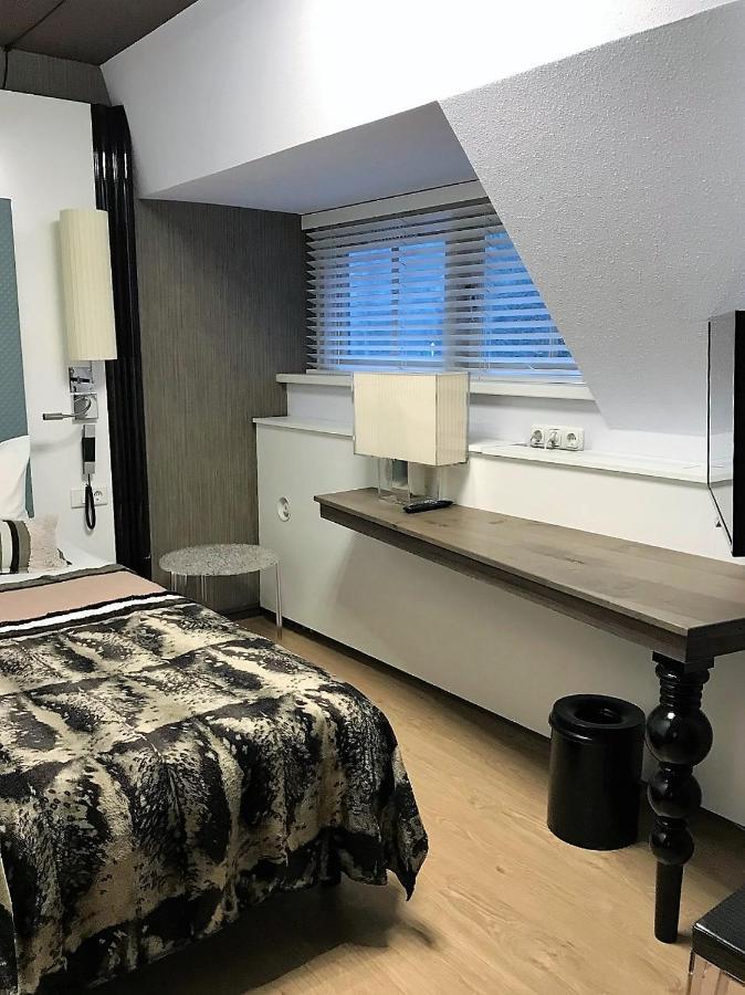Hotel Woudschoten ไซสท์ ภายนอก รูปภาพ